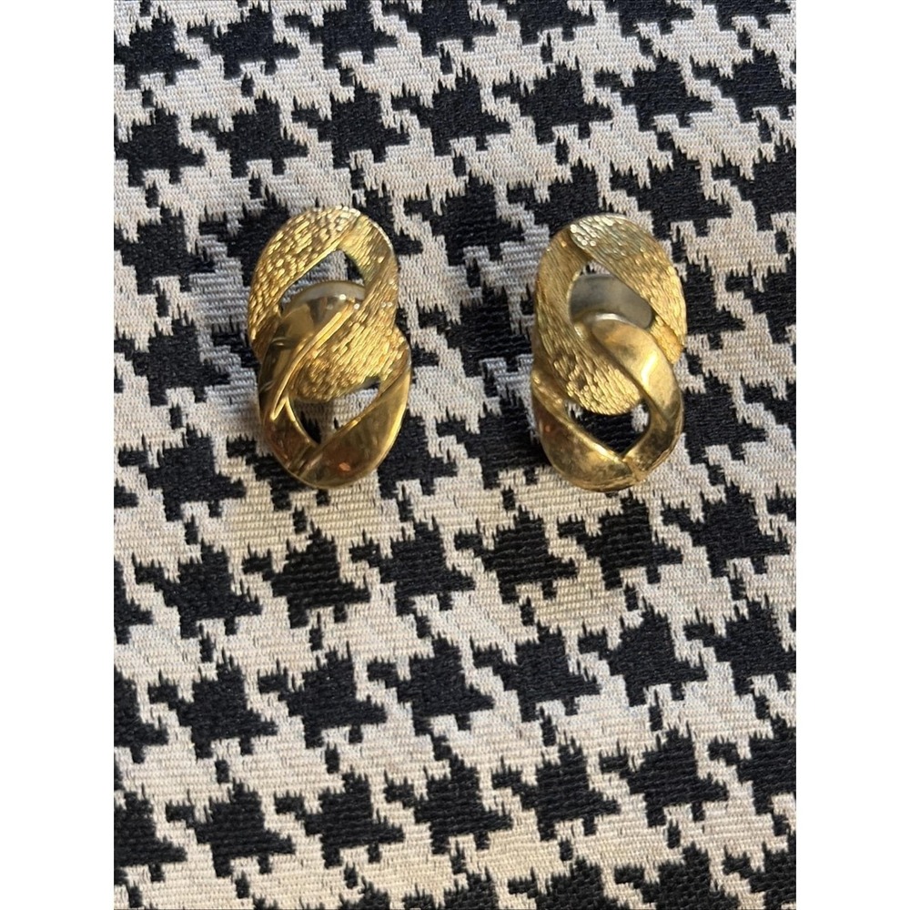 Vintage‎ NAPIER Signed 1" Gold Tone Chain Link Post Pierced Earrings